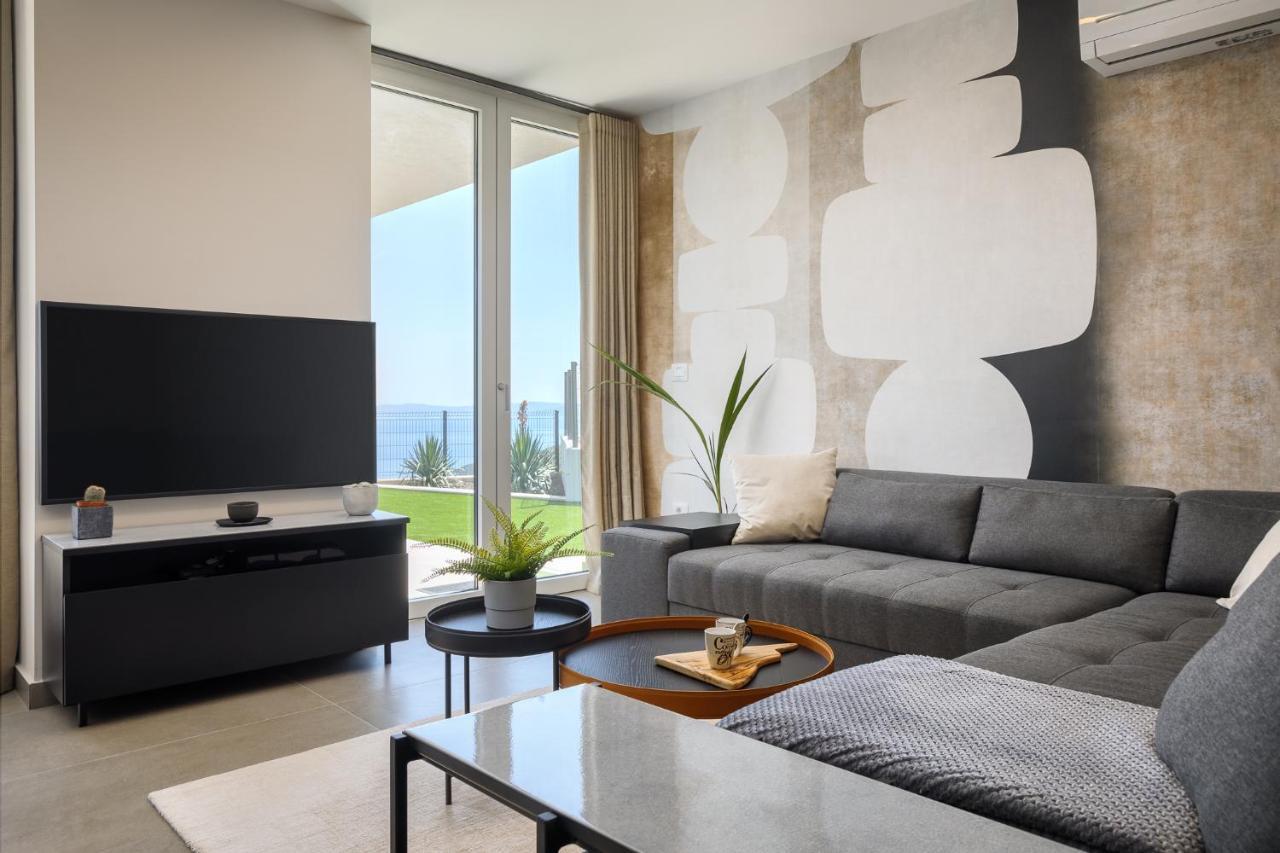 Royal Hilltop Residence Labin  Exterior photo